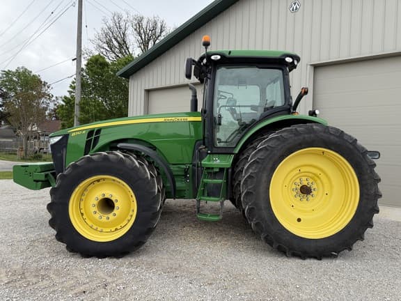 Image of John Deere 8310R equipment image 1