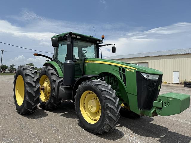 Image of John Deere 8310R equipment image 2