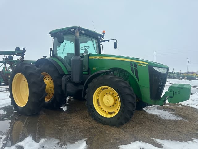Image of John Deere 8310R equipment image 1