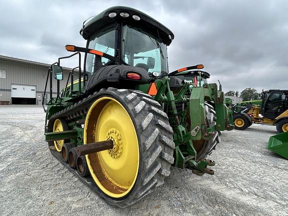 Image of John Deere 8310RT equipment image 3
