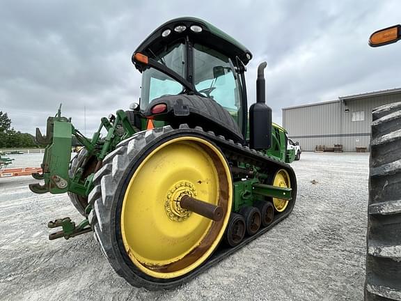 Image of John Deere 8310RT equipment image 4