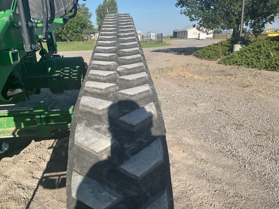 Image of John Deere 8310RT equipment image 4