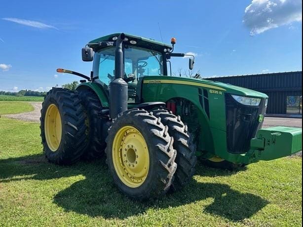 2012 John Deere 8335R Equipment Image0