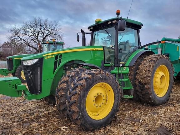 Image of John Deere 8335R Primary image