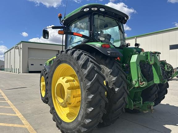 Image of John Deere 8335R equipment image 4