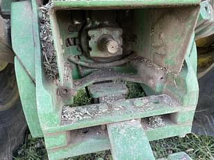 Main image John Deere 8335R 10