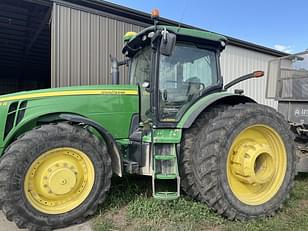 Main image John Deere 8335R 1