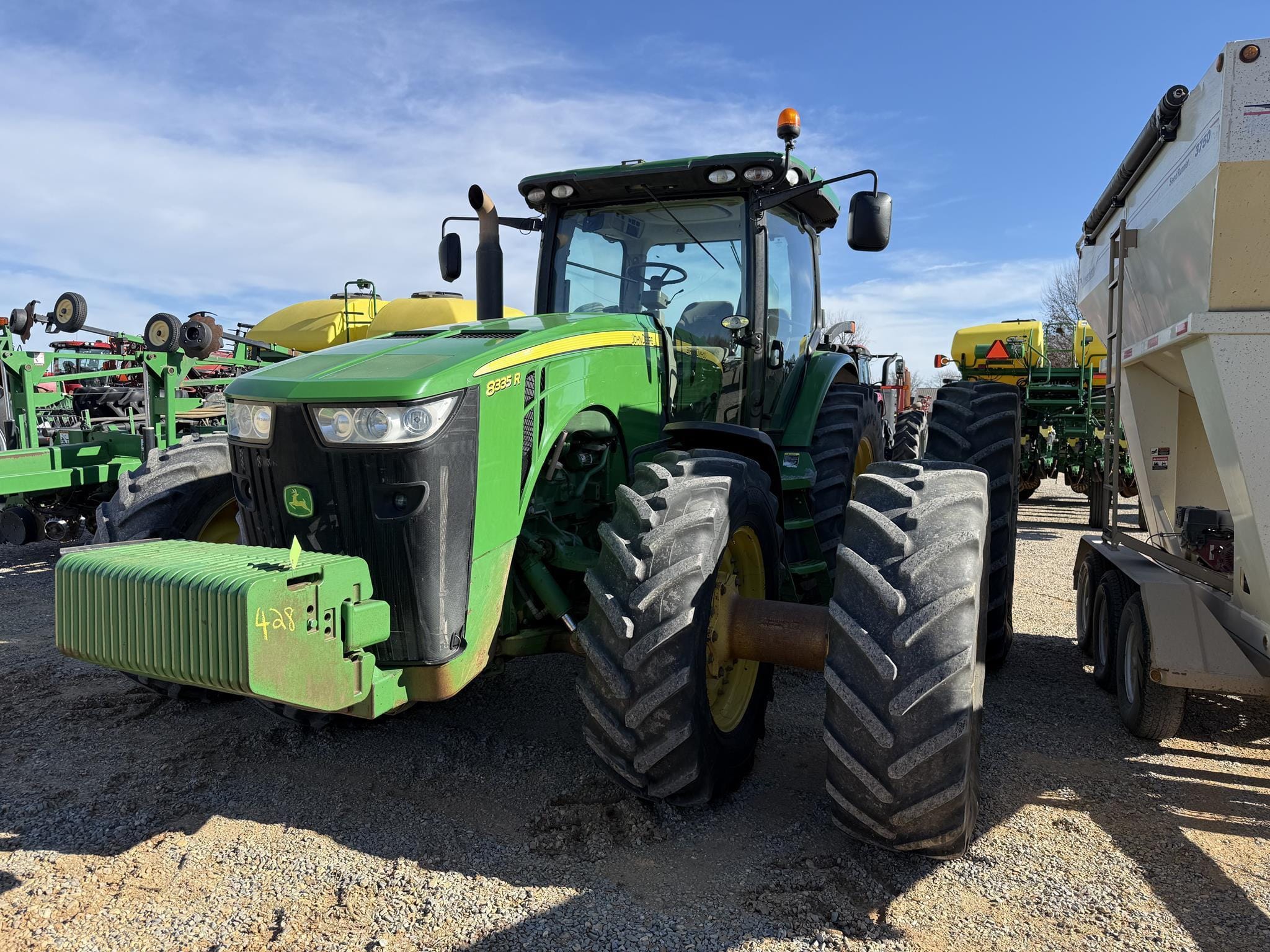 2012 John Deere 8335R Equipment Image0