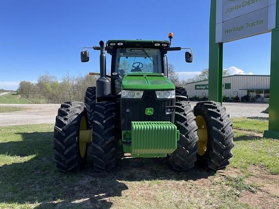 Image of John Deere 8335R equipment image 3