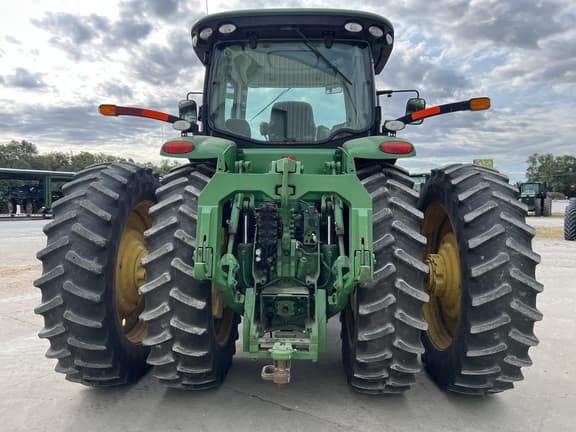 Image of John Deere 8335R equipment image 4