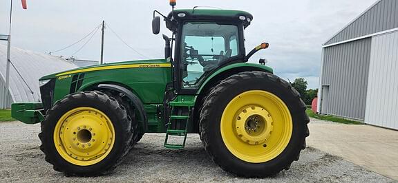 Image of John Deere 8335R Primary image