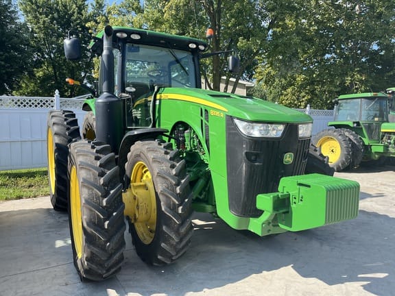 Main image John Deere 8335R