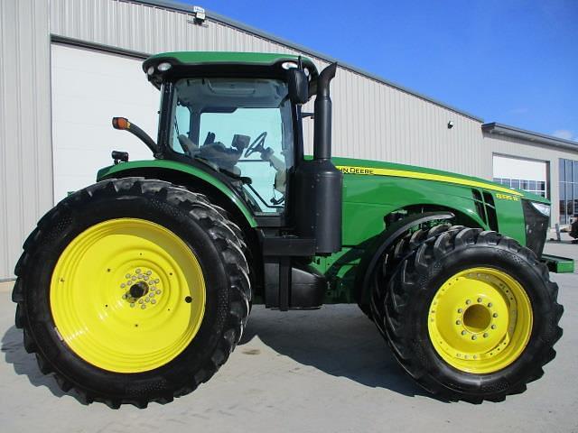 Image of John Deere 8335R equipment image 3