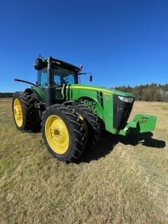 2012 John Deere 8335R Equipment Image0