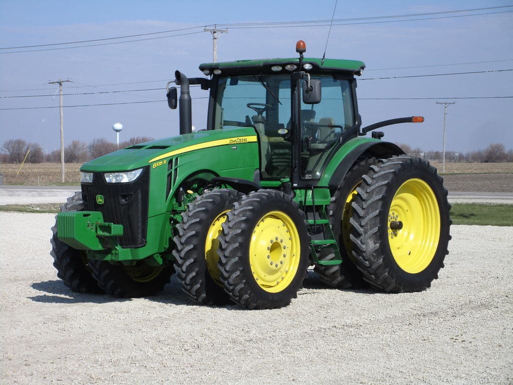 Image of John Deere 8335R Primary image