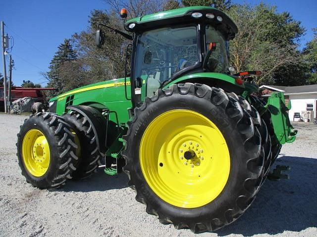 Image of John Deere 8335R equipment image 4