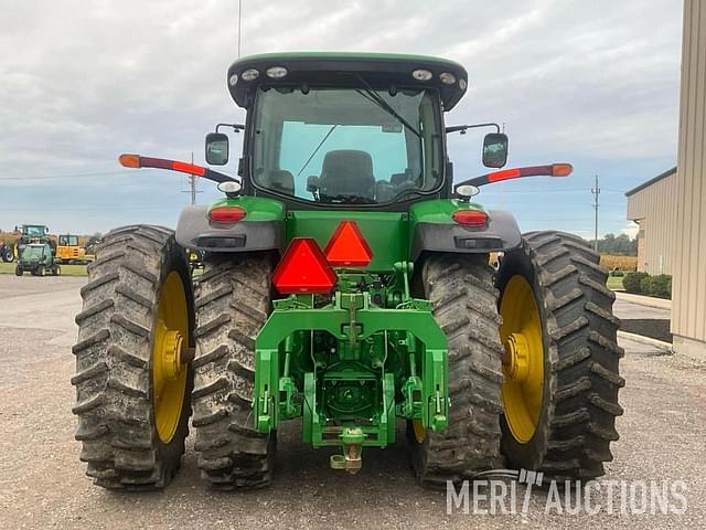 Image of John Deere 8335R equipment image 3