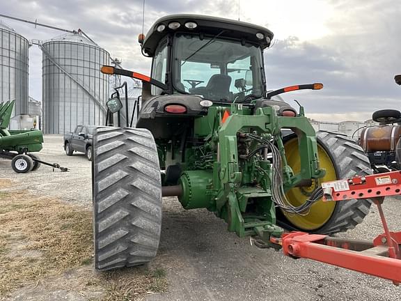 Image of John Deere 8335RT equipment image 4