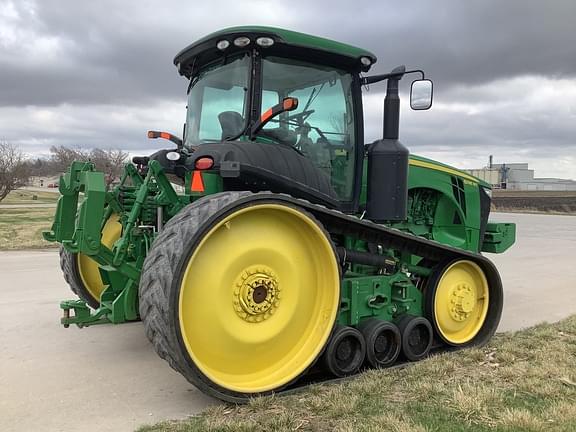 Image of John Deere 8335RT equipment image 4