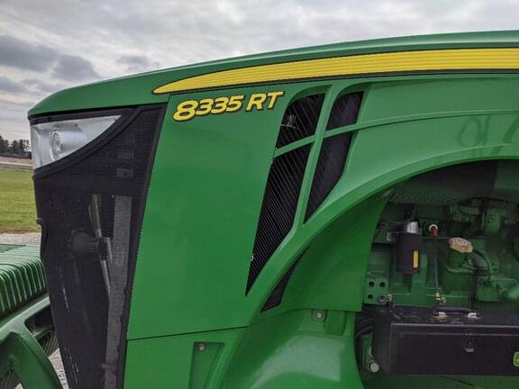 Image of John Deere 8335RT equipment image 4