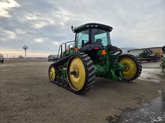 Image of John Deere 8335RT equipment image 2