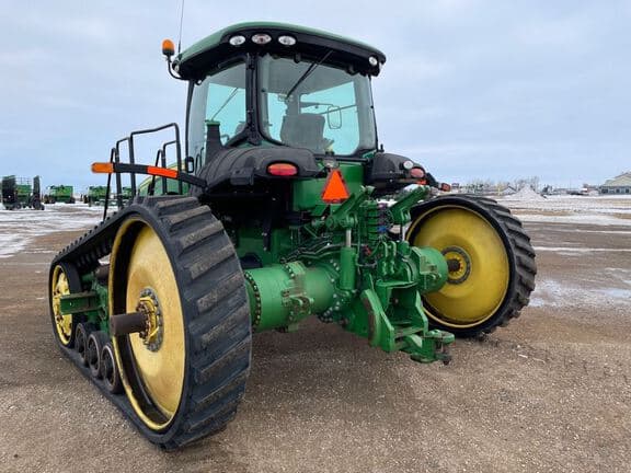 Image of John Deere 8335RT equipment image 2