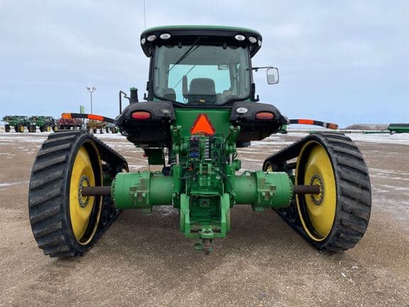 Image of John Deere 8335RT equipment image 3