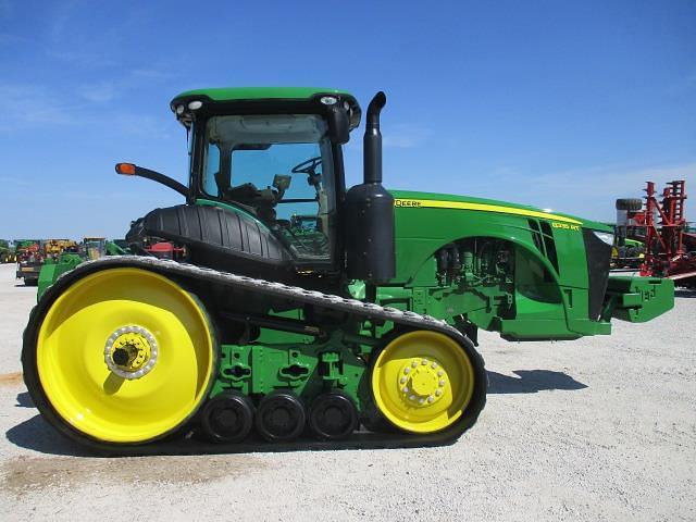 Image of John Deere 8335RT equipment image 3