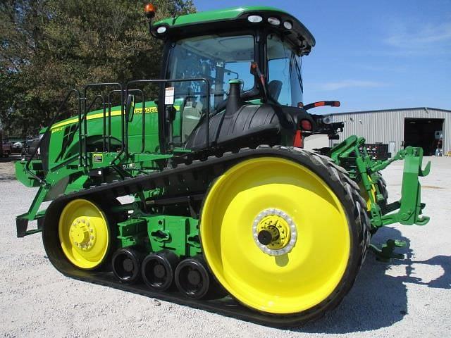 Image of John Deere 8335RT equipment image 4