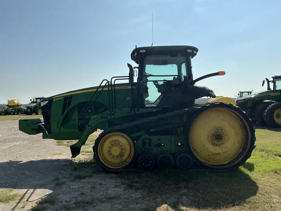 Image of John Deere 8335RT equipment image 4