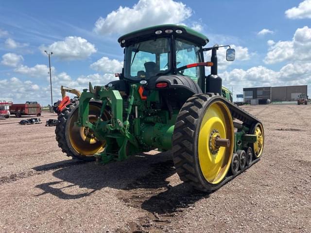Image of John Deere 8335RT equipment image 3