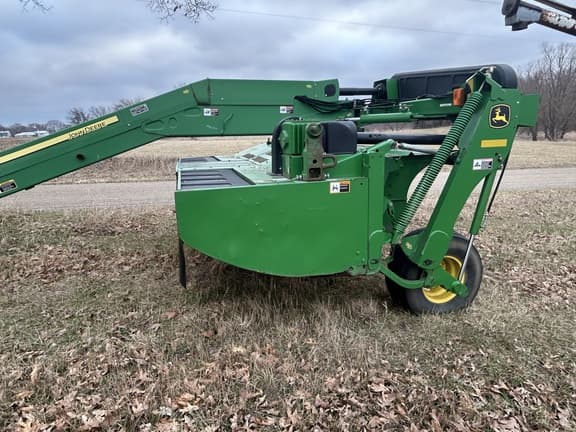 Image of John Deere 835 equipment image 2