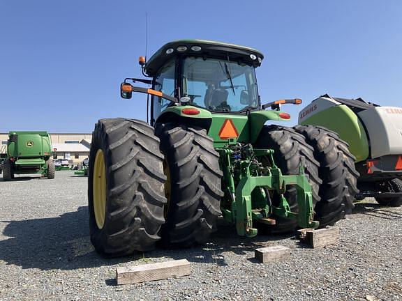 Image of John Deere 8360R equipment image 2