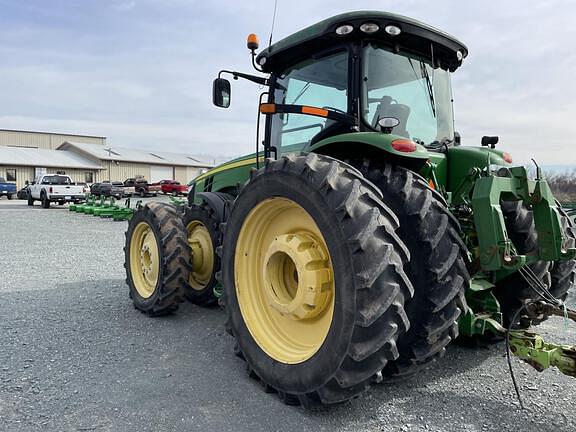 Image of John Deere 8360R equipment image 2