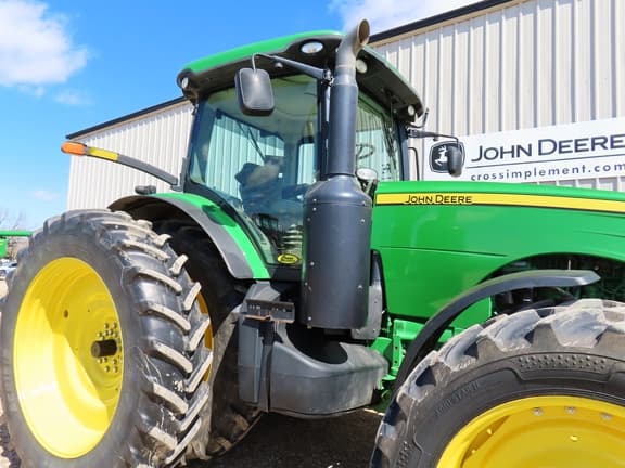 Image of John Deere 8360R equipment image 4
