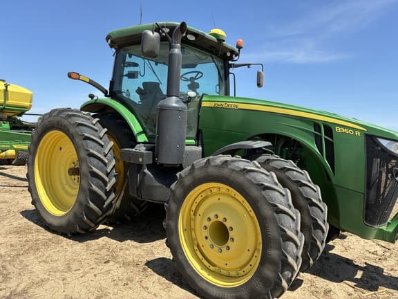 Image of John Deere 8360R Primary image