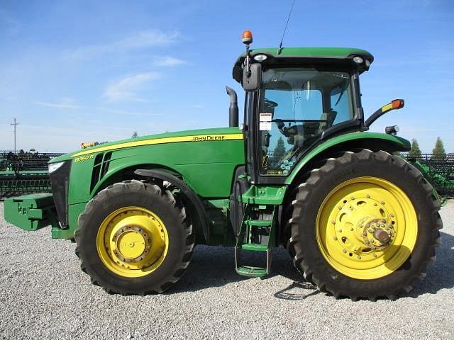 Image of John Deere 8360R equipment image 2