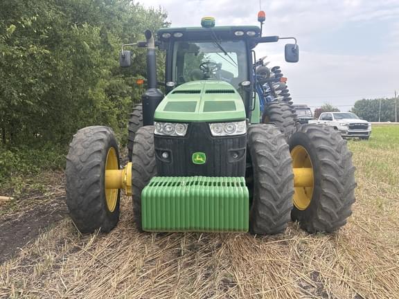 Image of John Deere 8360R equipment image 2