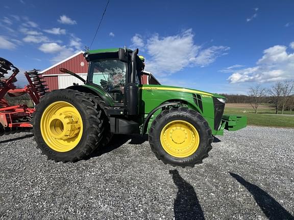 Image of John Deere 8360R equipment image 1