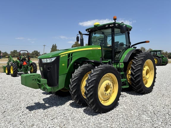 2012 John Deere 8360R Equipment Image0
