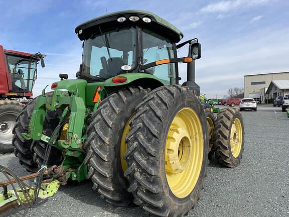 Image of John Deere 8360R equipment image 1