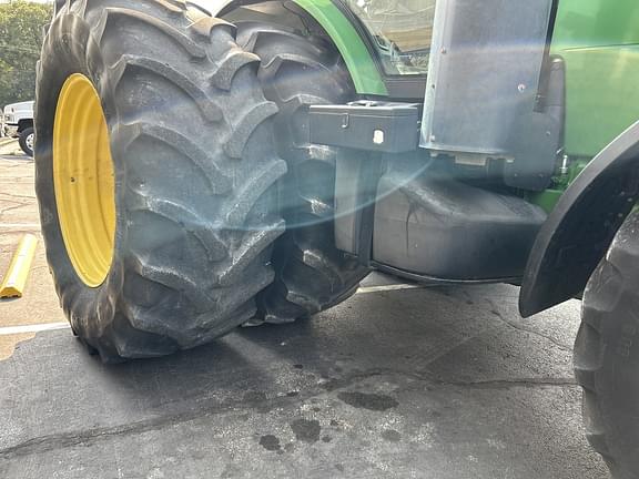 Image of John Deere 8360R equipment image 4