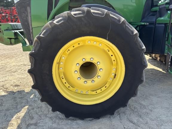 Image of John Deere 8360R equipment image 1