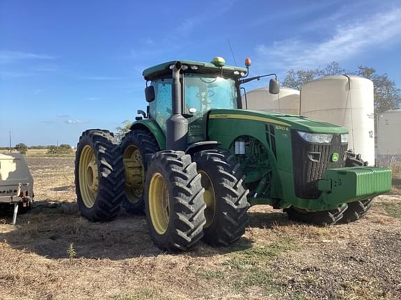 Image of John Deere 8360R equipment image 4