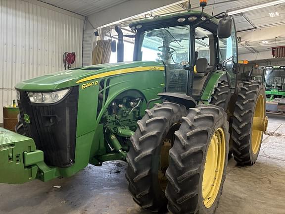 Image of John Deere 8360R equipment image 3