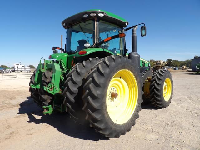 Image of John Deere 8360R equipment image 4