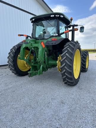 Image of John Deere 8360R equipment image 3