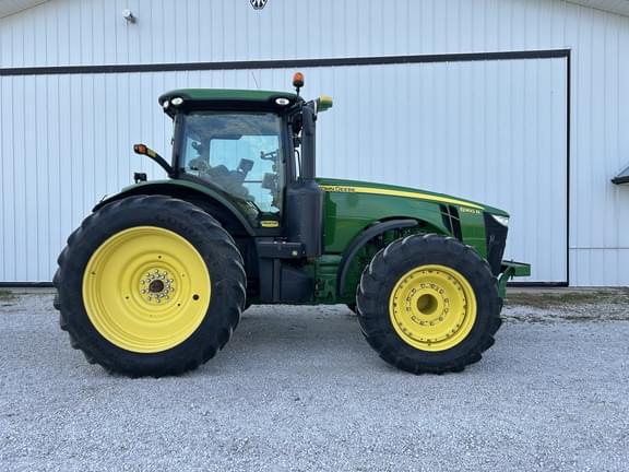 Image of John Deere 8360R Primary image