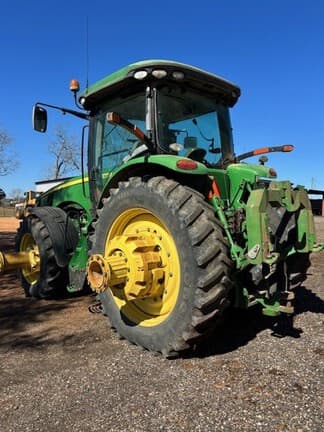 Image of John Deere 8360R equipment image 2
