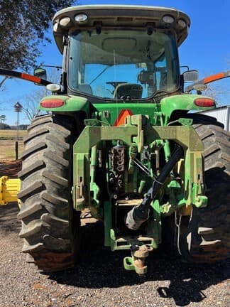 Image of John Deere 8360R equipment image 1